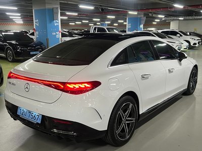 2026 Mercedes-BENZ EQE 照片 7