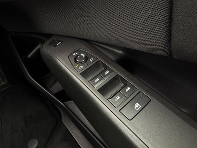 صورة مصغرة 24 لـ 2025 BMW X3