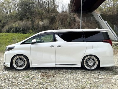 TOYOTA ALPHARD - 9