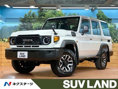 TOYOTA LAND CRUISER 70