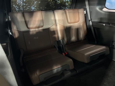 TOYOTA LAND CRUISER - 9