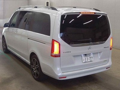 MERCEDES-BENZ V-CLASS - 1