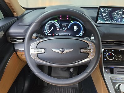 2023 Genesis GV80 thumbnail 13