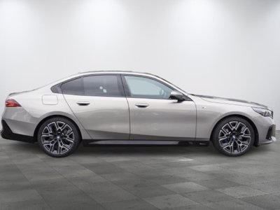 BMW 5 SERIES - 5