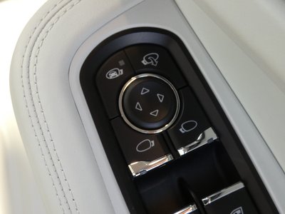 صورة مصغرة 14 لـ 2021 Porsche MACAN