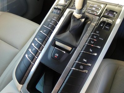 2021 Porsche MACAN 照片 6