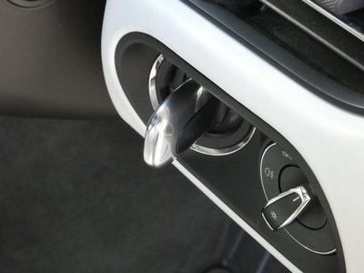 2021 Porsche MACAN 照片 8