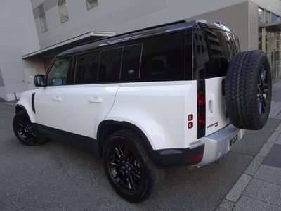 LAND ROVER DEFENDER - 5