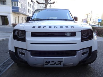 LAND ROVER DEFENDER - 8