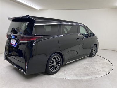 2023 Toyota VELLFIRE — фото 3