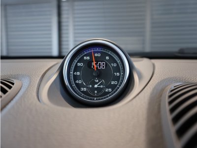 2017 Porsche 718 thumbnail 18