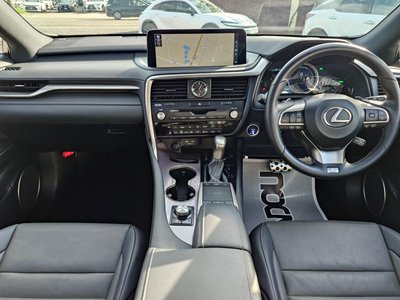 LEXUS RX - 9