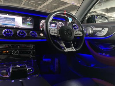 MERCEDES-BENZ E-CLASS COUPE AMG - 7