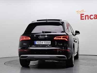 صورة 4 لـ 2020 AUDI Q5