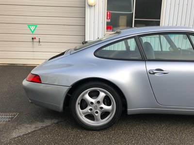 PORSCHE 911 - 8