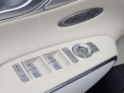 صورة مصغرة 29 لـ 2024 Genesis GV70