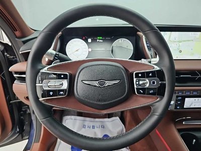 صورة 9 لـ 2022 Genesis G90 (RS4)