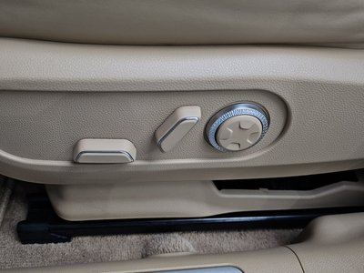 2022 Genesis GV60 — миниатюра 31