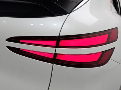 صورة 10 لـ 2022 Genesis GV60