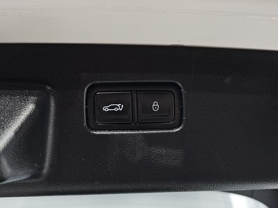 2022 Genesis GV60 — миниатюра 35