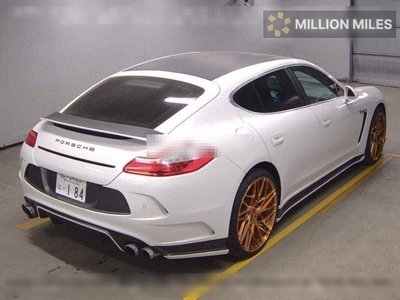 PORSCHE PANAMERA - 5