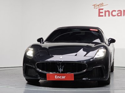 MASERATI GRANCABRIO 2ND GENERATION - 3