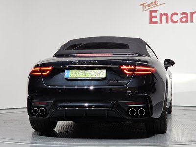 MASERATI GRANCABRIO 2ND GENERATION - 4