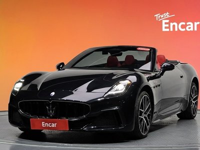 MASERATI GRANCABRIO 2ND GENERATION - 1