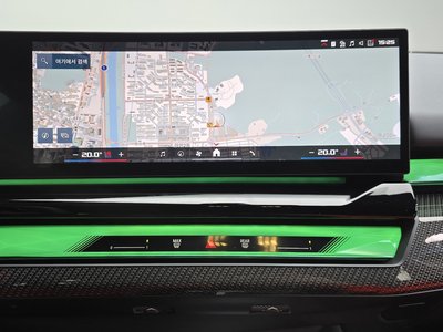 صورة مصغرة 18 لـ 2026 BMW M5