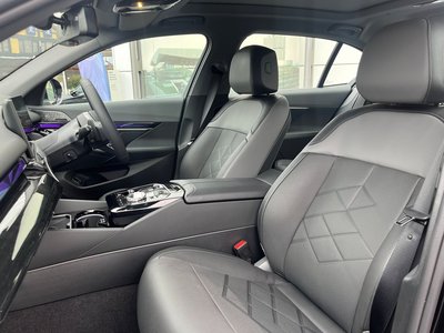 2026 BMW 5 SERIES — миниатюра 15