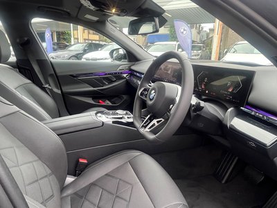 2026 BMW 5 SERIES — миниатюра 14