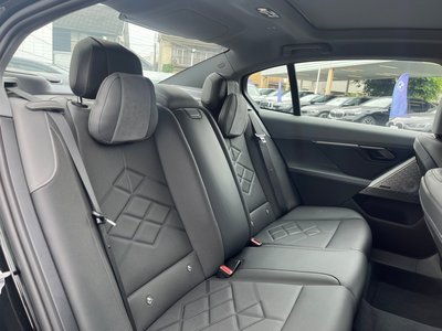 2026 BMW 5 SERIES — миниатюра 20