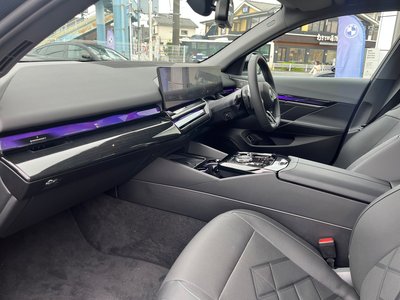 2026 BMW 5 SERIES — миниатюра 16