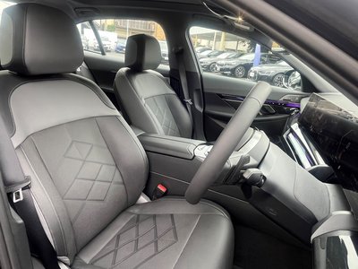 2026 BMW 5 SERIES — миниатюра 13