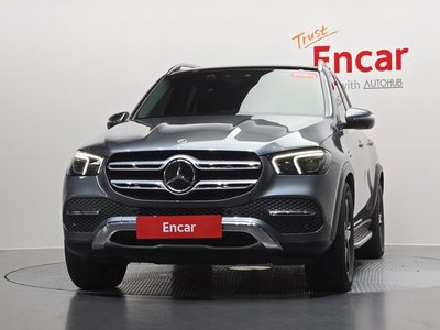 صورة 2 لـ 2021 Mercedes-BENZ GLE