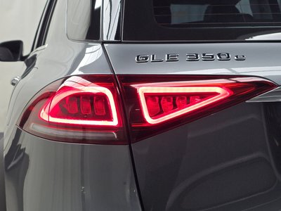 صورة 10 لـ 2021 Mercedes-BENZ GLE