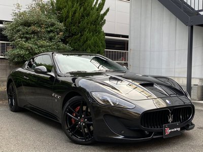 MASERATI GRANTURISMO - 1