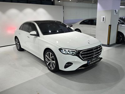 MERCEDES-BENZ E-CLASS - 5