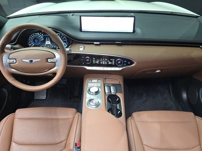 صورة 5 لـ 2023 Genesis GV70