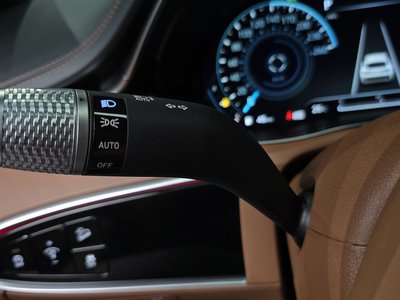 2023 Genesis GV70 — миниатюра 33