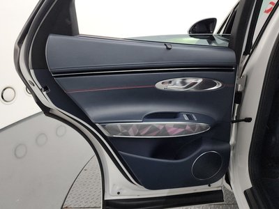 صورة مصغرة 15 لـ 2023 Genesis GV70