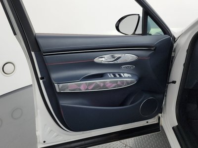صورة مصغرة 14 لـ 2023 Genesis GV70