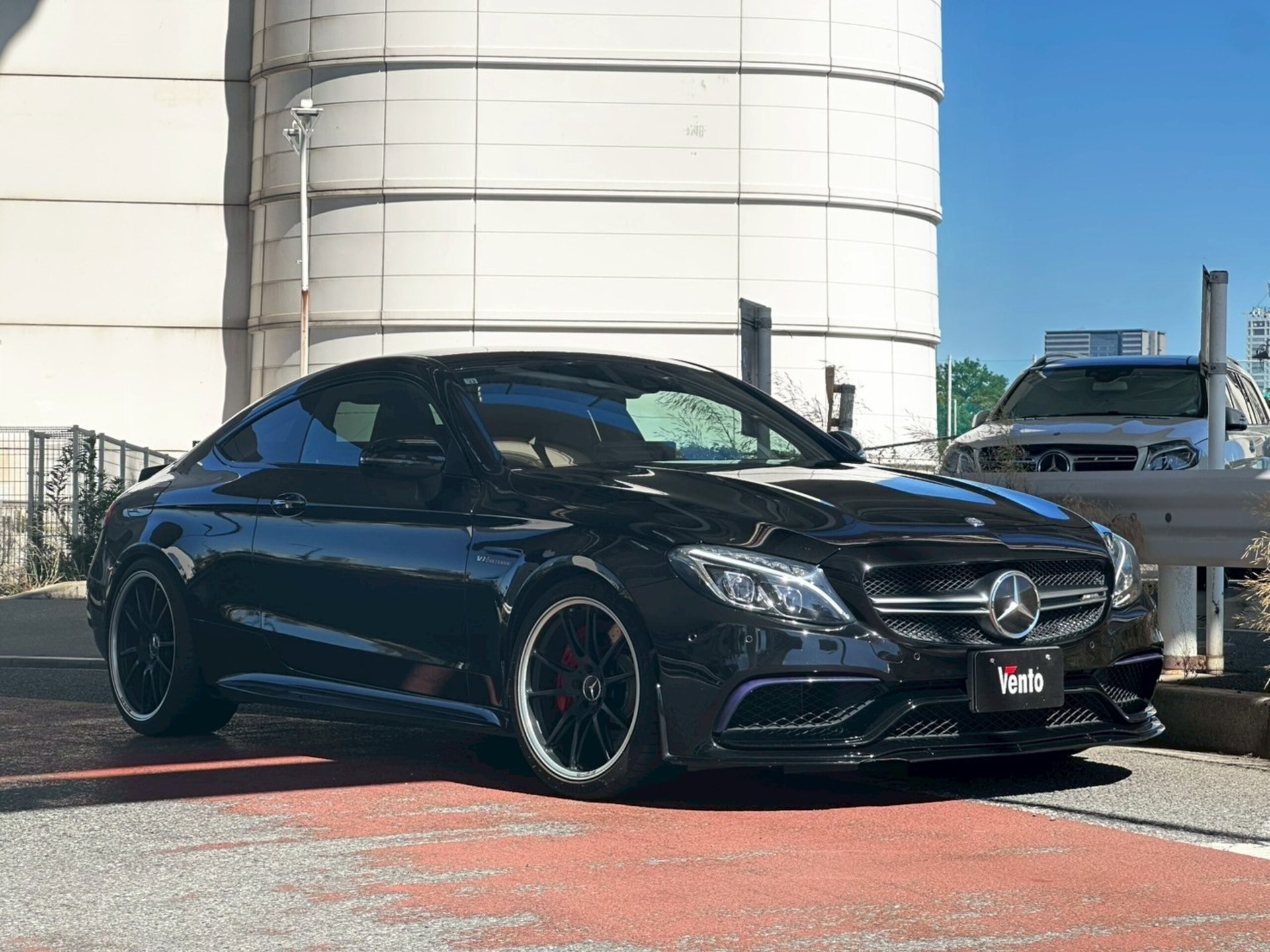 MERCEDES-BENZ C-CLASS COUPE AMG - View 1
