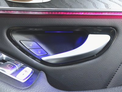 صورة مصغرة 22 لـ 2021 Mercedes-BENZ GLC AMG