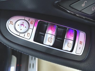 صورة مصغرة 23 لـ 2021 Mercedes-BENZ GLC AMG