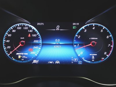صورة مصغرة 14 لـ 2021 Mercedes-BENZ GLC AMG