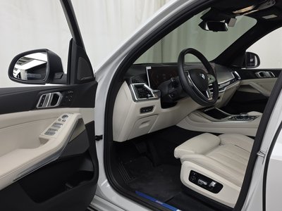 2025 BMW X7 缩略图 13