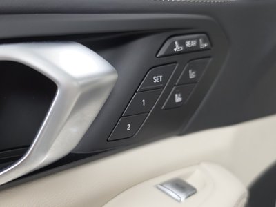 2025 BMW X7 缩略图 31