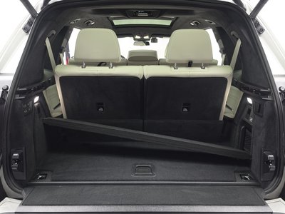 2025 BMW X7 缩略图 27