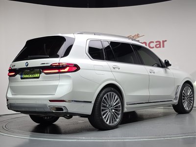 2025 BMW X7 照片 4